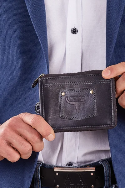 Tmavě modrá pánská kožená peněženka na zip FPrice