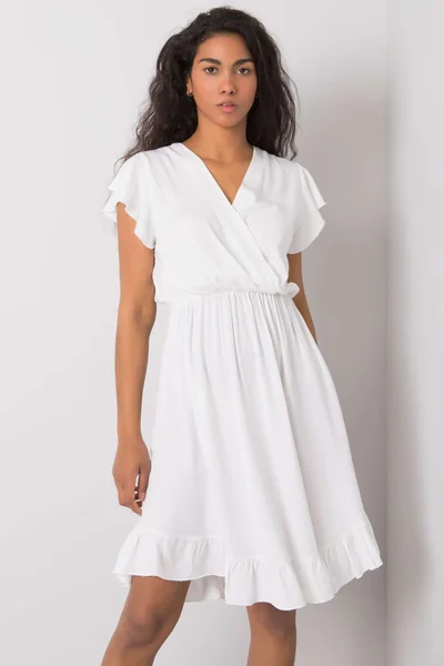 Lehké denní bílé šaty se zavinovacím živůtkem FPrice