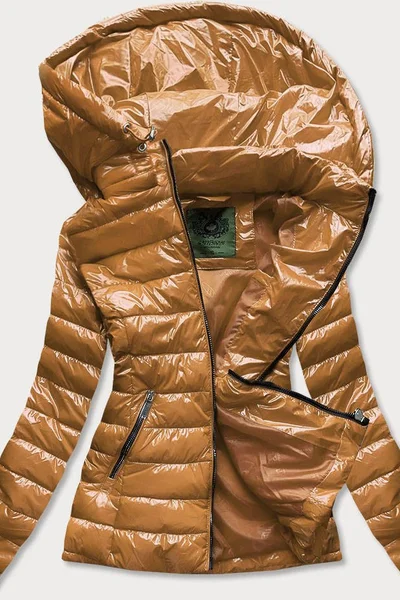 Krátká prošívaná dámská bunda v hořčicové barvě s kapucí QD927 CANADA Mountain (barva Hněd