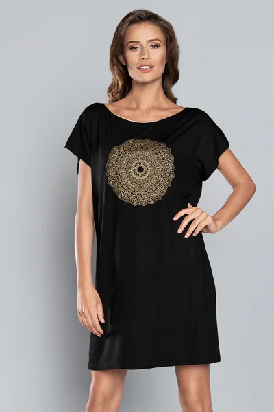Dámská noční košile v černé barvě s mandalou Italian Fashion
