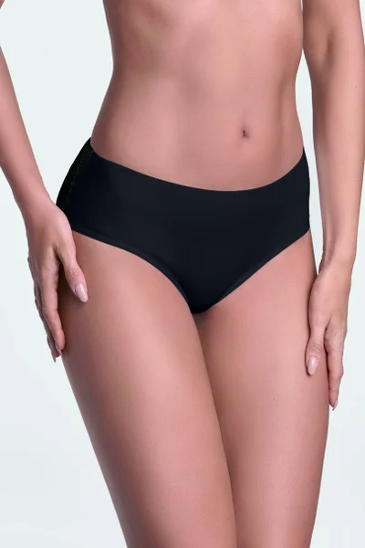 Elegantní kalhotky lemované krajkou Ewana 065