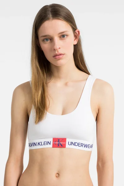Bílá sportovní podprsenka Calvin Klein 4918
