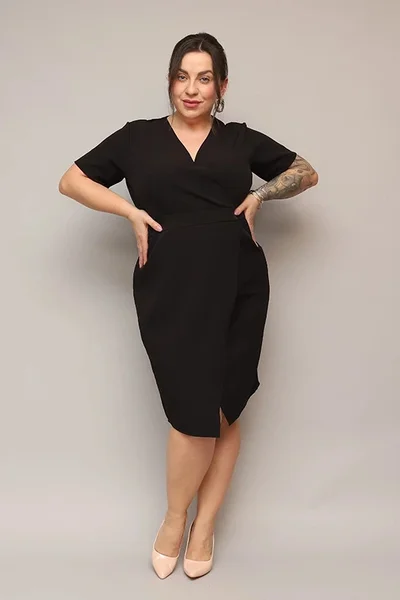 Plus size elegantní dámské černé šaty Moon