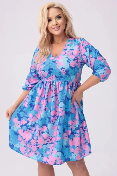 Růžovo-modré dámské vzorované šaty s 3/4 rukávy Moon plus size