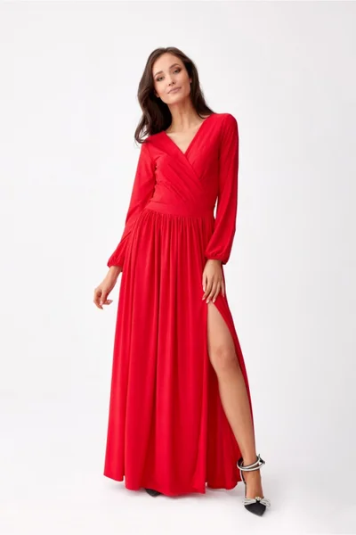 Sexy červené dlouhé šaty s rozparkem Roco Fashion
