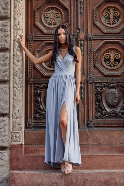 Světle modré dámské dlouhé šaty Roco Fashion