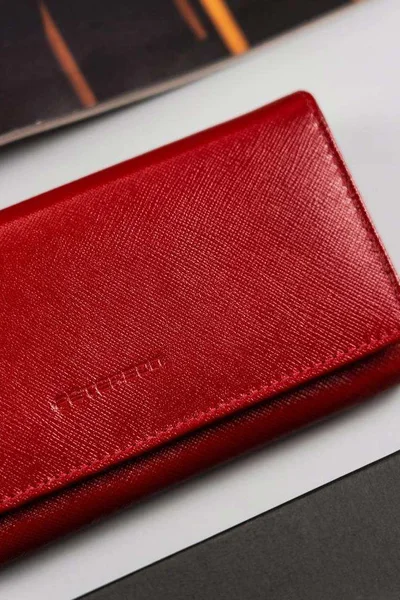 Červené podélná dámská peněženka FPrice