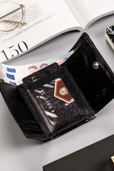 Černá podélná dámská peněženka FPrice