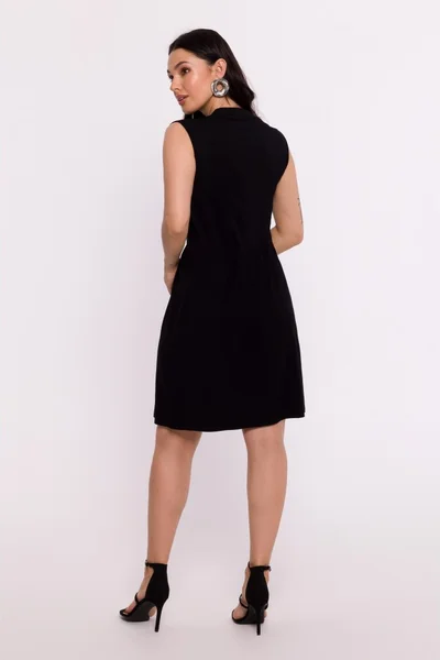 Jednoduché áčkové dámské šaty v černé barvě BeWear