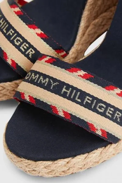 Stylové dámské sandálky na klínku Tommy Hilfiger