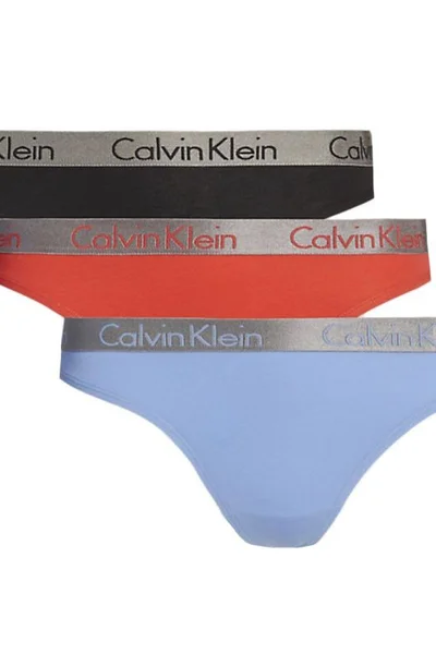 Příjemné dámské string kalhotky Calvin Klein 3ks