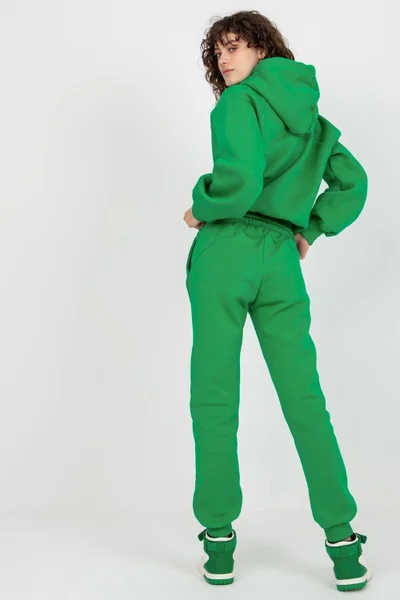 Výrazná zelená volnočasová souprava ex moda