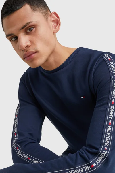 Tmavě modrý pánský noční a domácí komplet Tommy Hilfiger