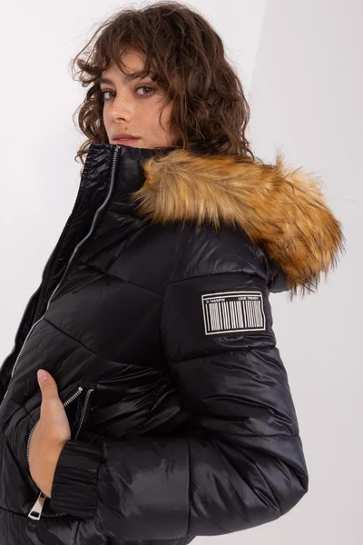 Prošívaná dámská zimní bunda s kožíškem na kapuci FPrice