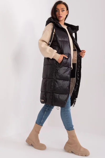 Oversize dámská prošívaná vesta s kapucí Sublevel