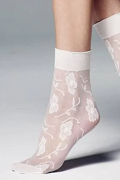 Bílé krajkové ponožky Veneziana