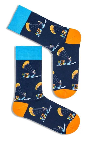 Vysoké pánské bavlněné ponožky s barevným vzorem Milena