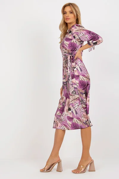 Dámské fialové vzorované přiléhavé midi šaty FPrice