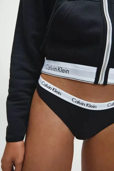 Příjemné dámské kalhotky 3ks Calvin Klein klasický střih