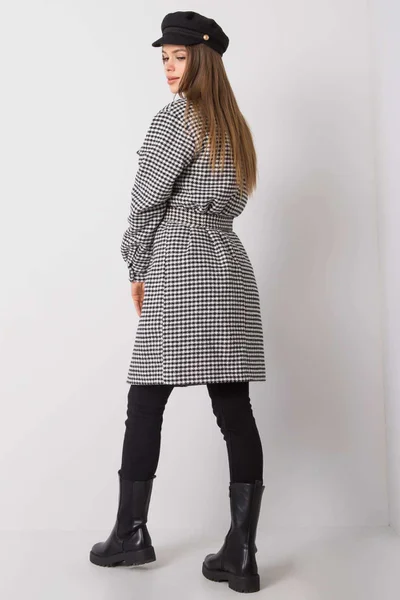 Černobílý dámský kabát FPrice