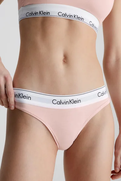 Dámské tanga O20 -2NT - Calvin Kiein Calvin Klein