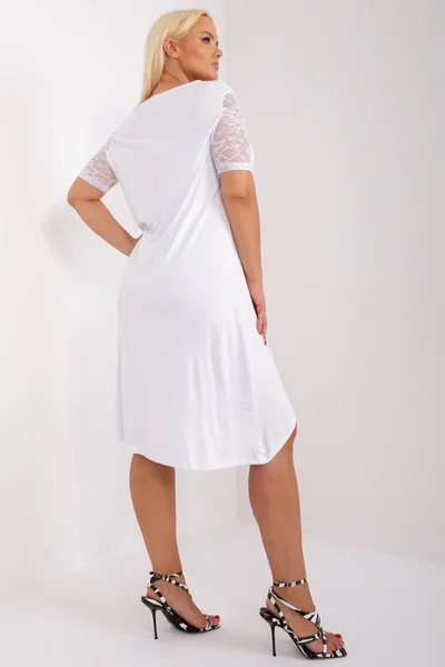 Vzdušné bílé dámské asymetrické šaty FPrice