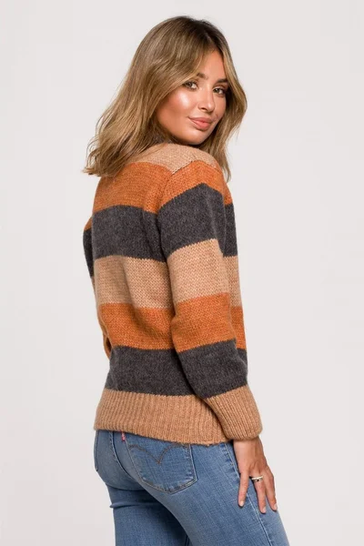 Podzimní pruhovaný pulovr s kulatým výstřihem BeWear