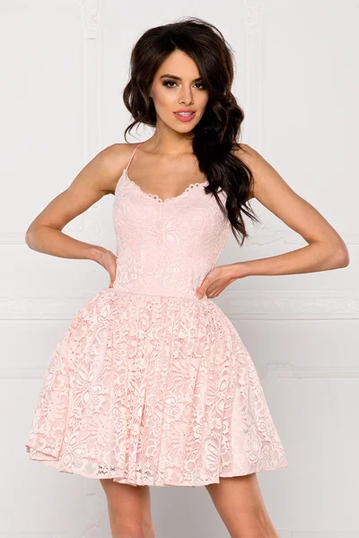 Společenské šaty na ramínka krajkové s kolovou sukní růžové - Růžová L - Sherri