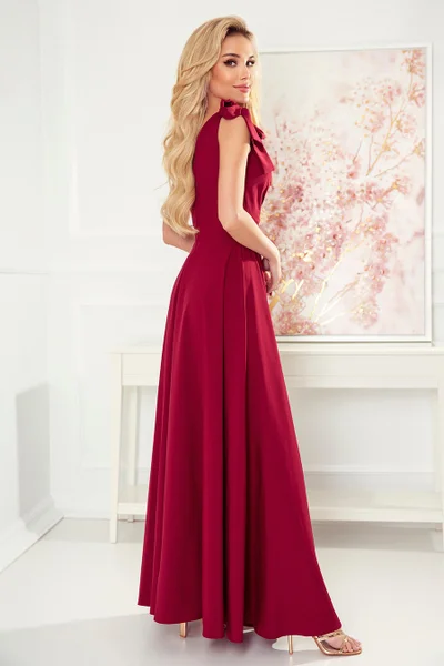 ELENA - Dlouhé šaty ve vínové bordó barvě s výstřihem a zavazováním na ramenou HO32 Numoco