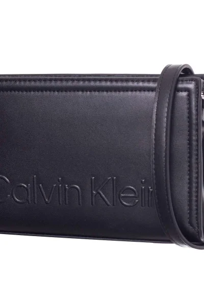 Kabelka Calvin Klein Minimal Hardware Crossbody Černá