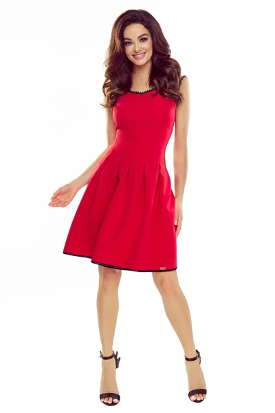 Červené áčkové dámské šaty s výstřihem na zádech Bergamo