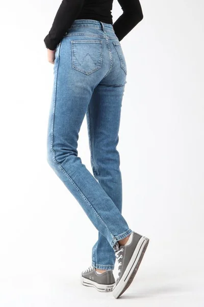 Dámské džíny Wrangler Boyfriend Jeans Best Blue W UF233