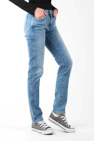 Dámské džíny Wrangler Boyfriend Jeans Best Blue W UF233