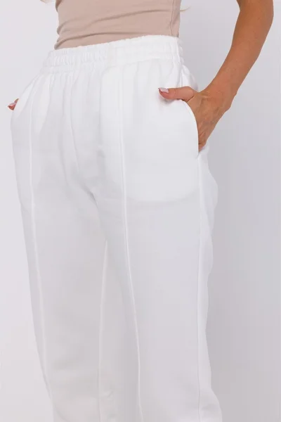 Volné bílé dámské kalhoty s kapsami Moe