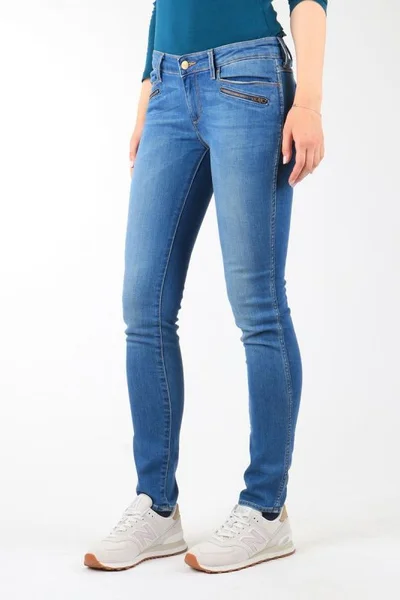Dámské kalhoty Wrangler Courtney Skinny Jeans O768