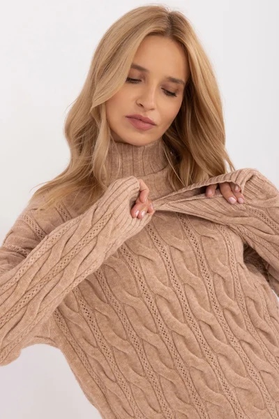 Elegantní Camel Jumper - FPrice