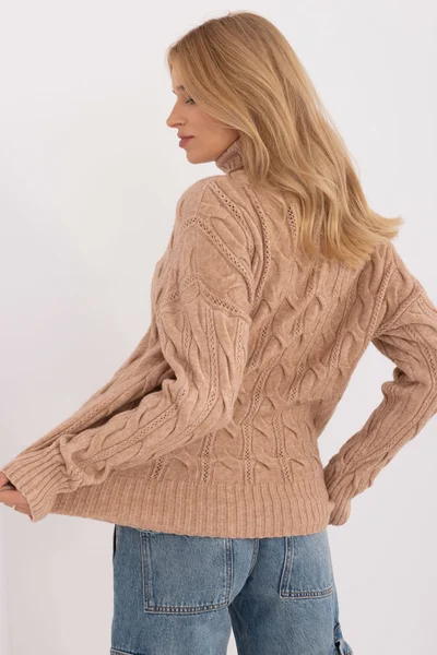 Elegantní Camel Jumper - FPrice