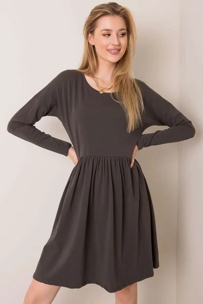 Khaki dámské denní šaty s rozšířenou sukní Rue Paris