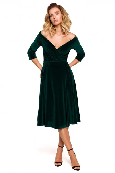 Zelené šaty s rozšířenou sukní Moe