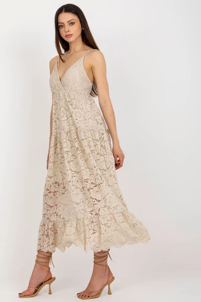 Midi krajkové dámské šaty na ramínka FPrice