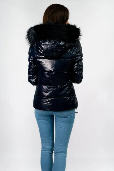 Černá metalická dámská prošívaná bunda s kapucí Libland