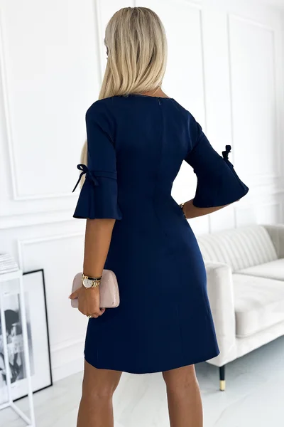 Elegantní tmavě modré dámské mini šaty se zdobenými rukávy Numoco