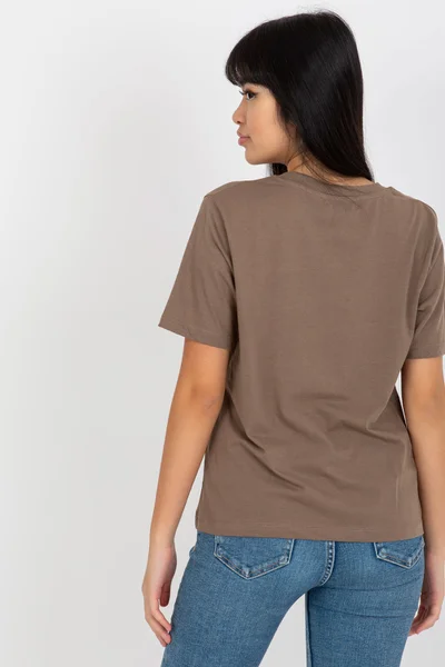 Jednoduché dámské hnědé tričko FPrice