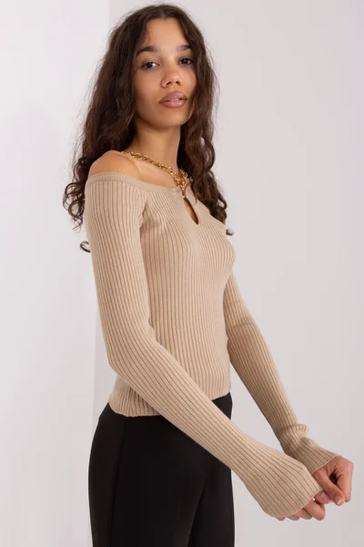 Netradiční dámský béžový pulovr FPrice