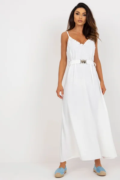 Letní dámské bílé šaty na ramínka s páskem FPrice