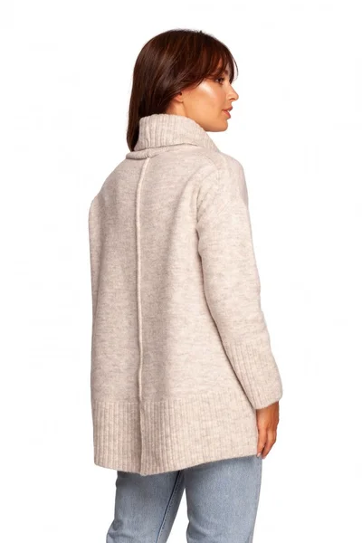 Dámský bílý hřejivý svetr s vysokým límcem BE