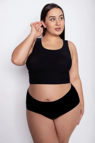 Pohodlné prodyšné bezešvé kalhotky plus size Julimex