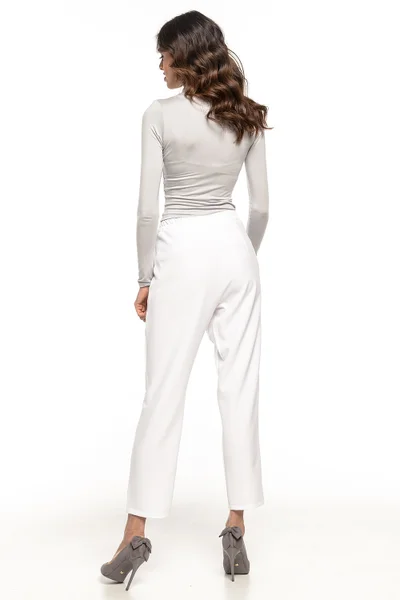 Rovné dámské kalhoty v bílé barvě s vyšším pasem Tessita