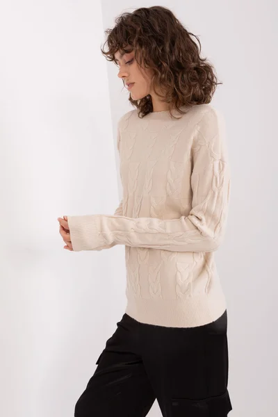 Světle béžový dámský pulovr se vzorem FPrice