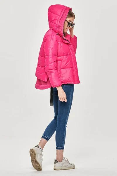 Kratší moderní růžová dámská bunda Ann Gissy